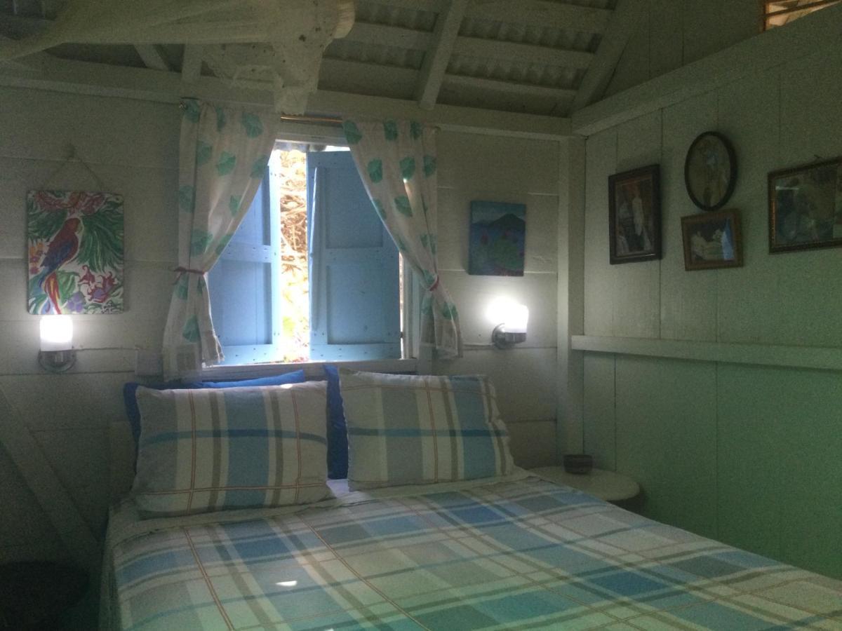 Jacoway Inn Calibishie Extérieur photo